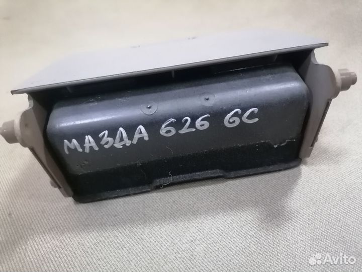 Бардачок 1.6 F6 Mazda 626 (GC) 1983-1987