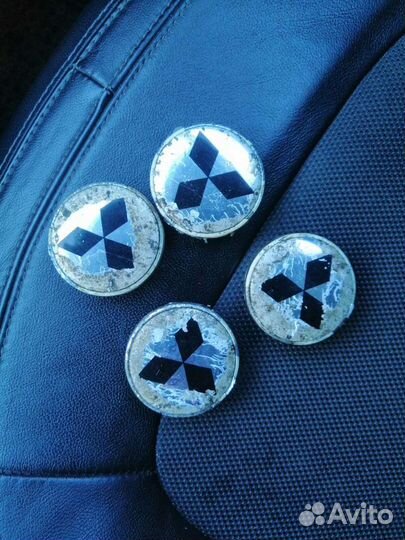 Оригинальные колпачки для мицубиси