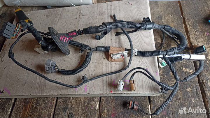 Коса автомата Mitsubishi Pajero Io H77W 4G94