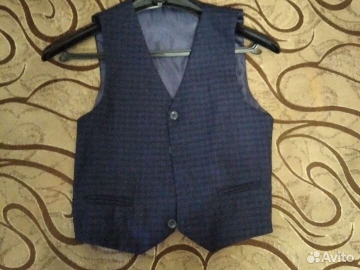 Школьный костюм