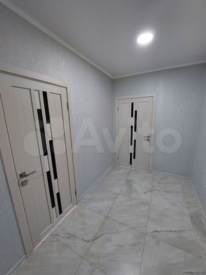 2-к. квартира, 68 м², 2/5 эт.