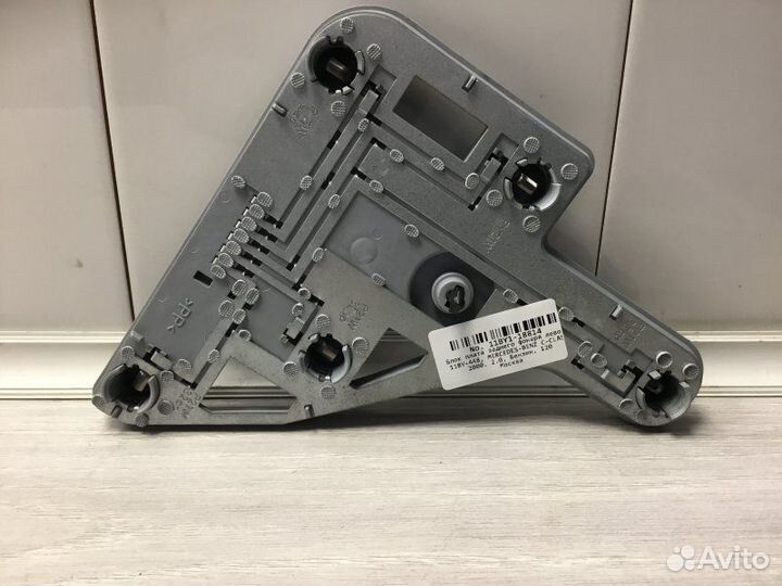 Блок плата фонаря задний левый Mercedes-Benz