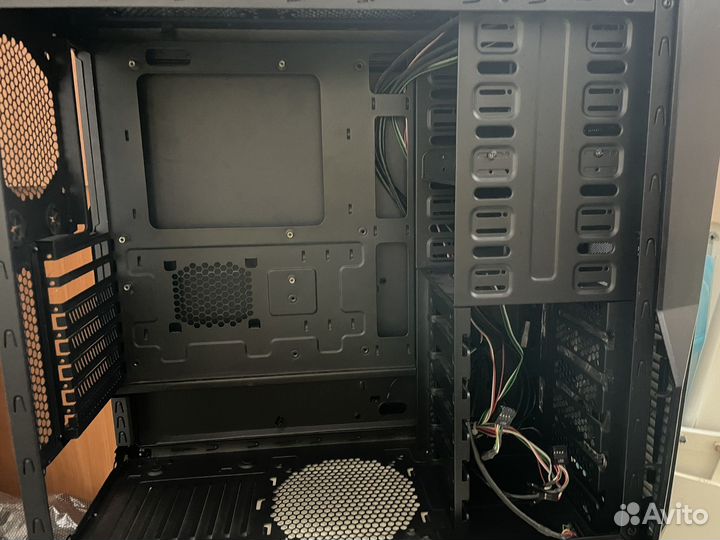Корпус для пк zalman