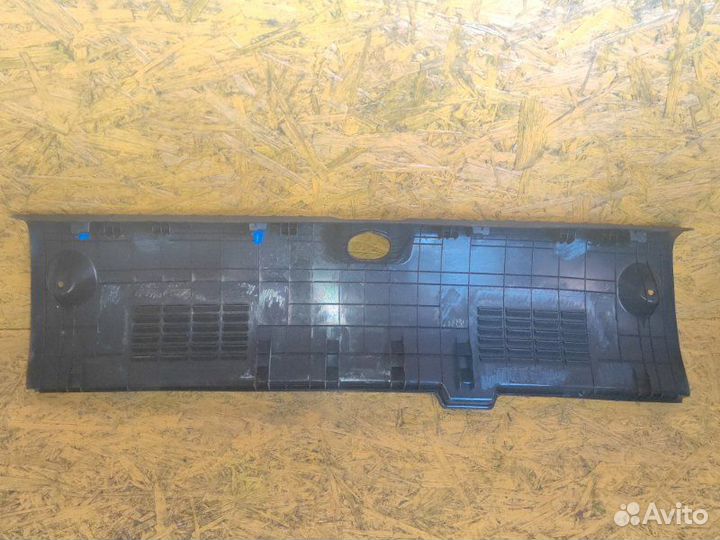 Накладка багажника Kia Rio FB 1.4 G4LC 2019