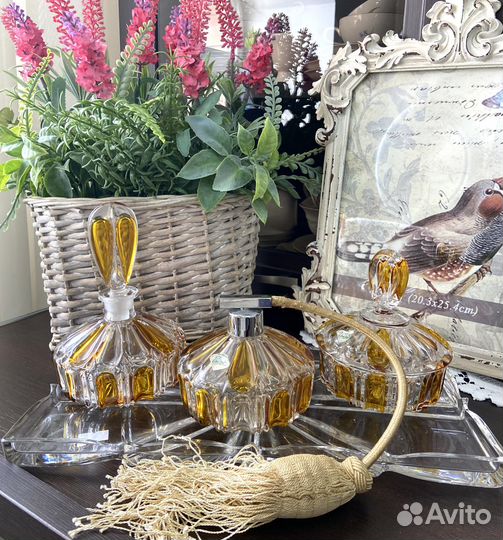 Хрустальный набор для туалетного столика