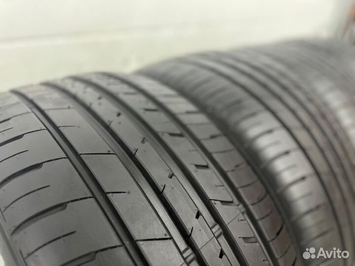 Sumitomo HTR900 235/45 R17 94W