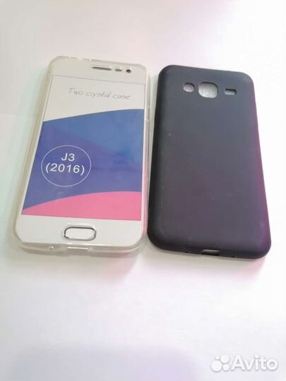 Чехлы на смартфон