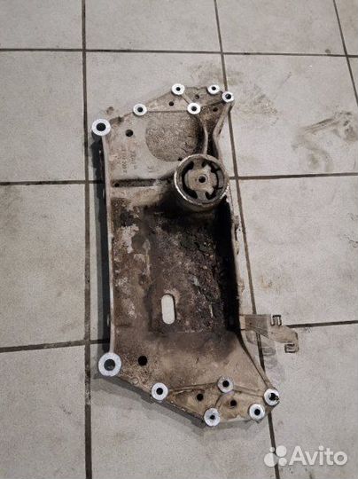 Подрамник передний Volkswagen Golf мк6 1.6 BSE