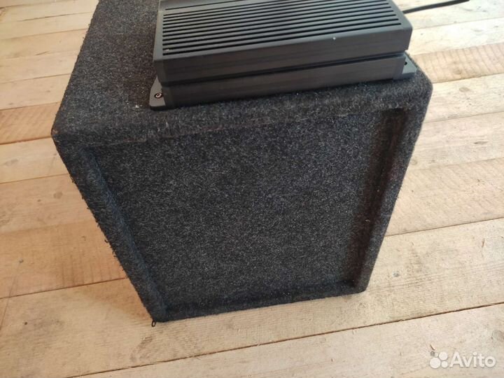 Сабвуфер с усилителем