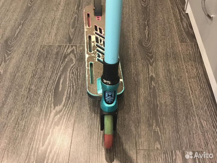 Трюковой самокат MGP (madd gear) VX 9 team scooter