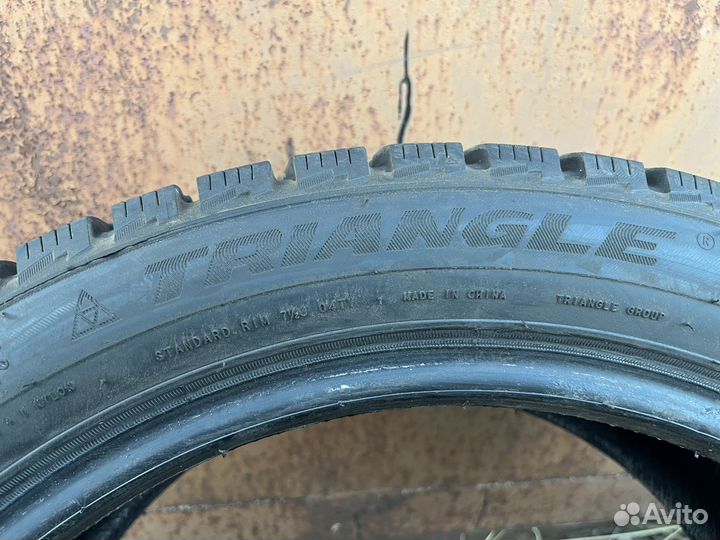 Triangle Snowlink TWT02 225/45 R17 94R