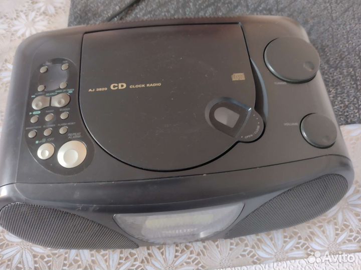 Радио CD будильник. philips