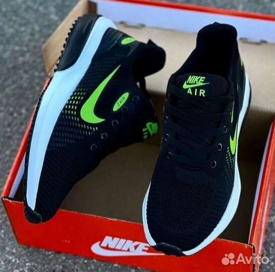 Кроссовки Nike Zoom