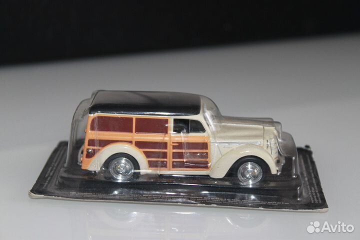 Модели автомобилей 1:43 автолегендымосквич,ким,апа