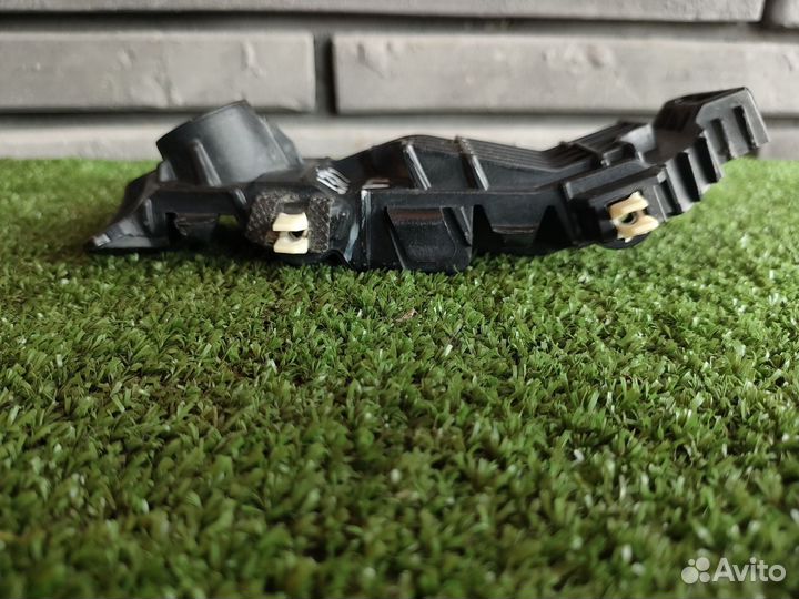 Кронштейн крепления бампера п. Л. Hyundai Creta