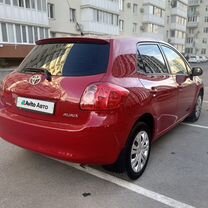 Toyota Auris 1.6 AT, 2008, 140 000 км, с пробегом, цена 945 000 руб.