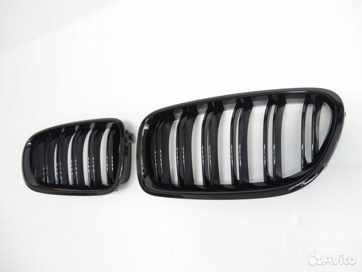 Решетка радиатора M5 BMW 5 F10, F11 (10-17) grbm49