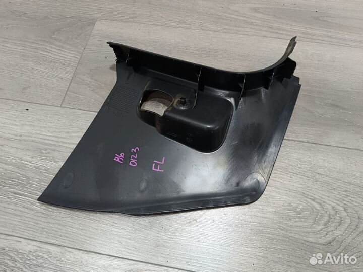 Накладка порога перед L для Volkswagen Passat B6