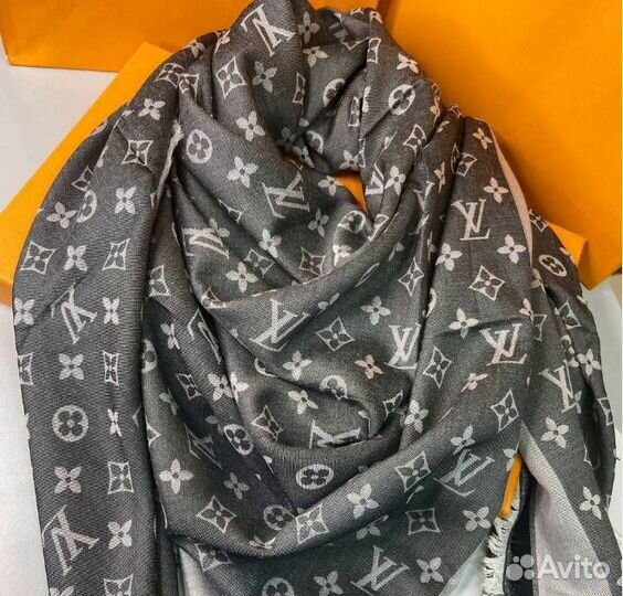 Палантин louis vuitton