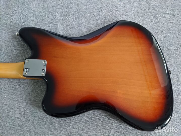 Fender Vintera 60s Jazzmaster Modified