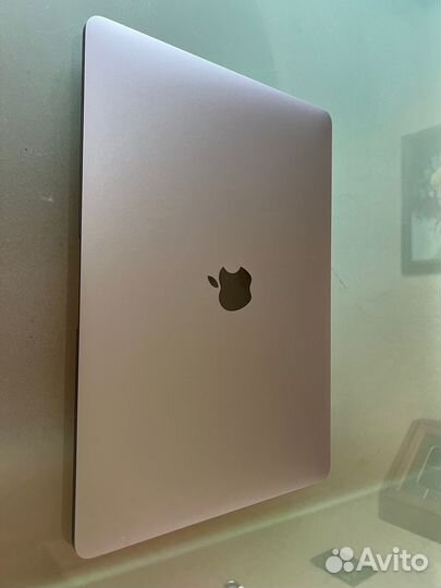 Macbook air m1 16gb