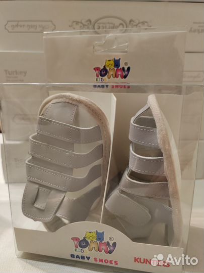 Обувь, пинетки для новорожденных