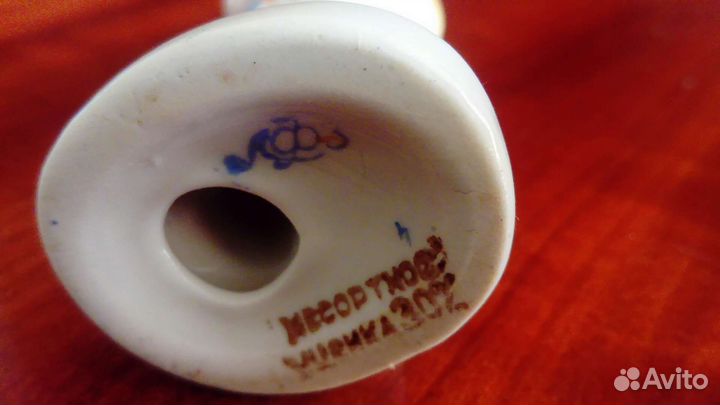 Девочка с мишкой 