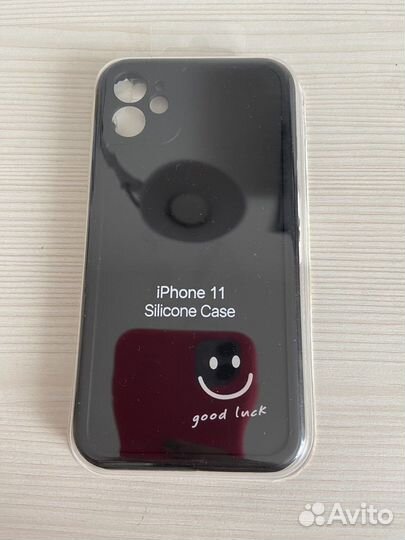 Чехол на iPhone 11