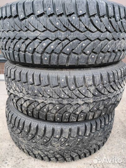 Pirelli Formula Ice 205/60 R16