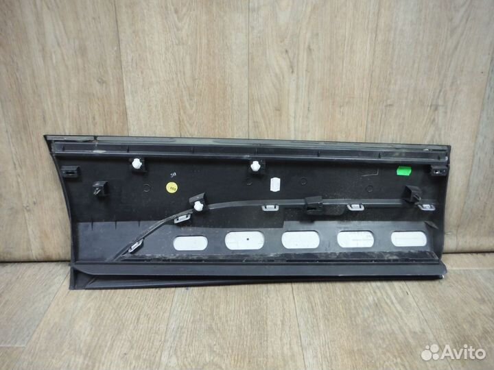 Молдинг накладка двери Volkswagen Tiguan 2 2018