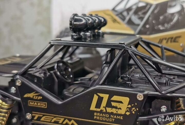 Внедорожник на пульте управления