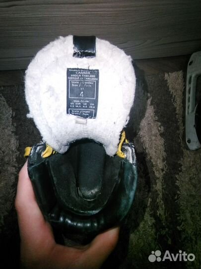 Коньки для хоккея с мячом