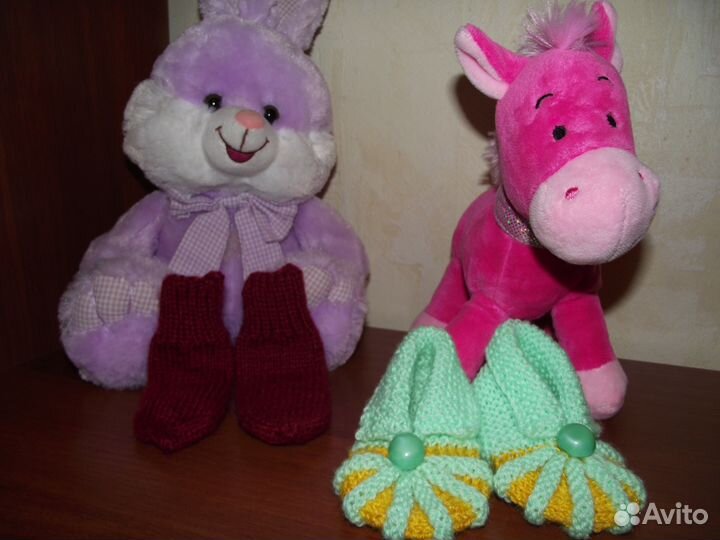 Пинетки, носочки, тапочки вязаные. Новые