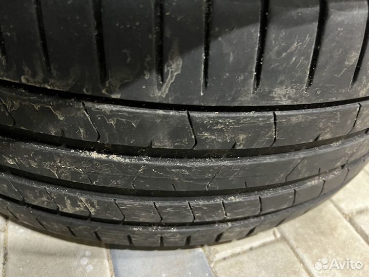 Pirelli P Zero 275/40 R21 и 315/35 R21