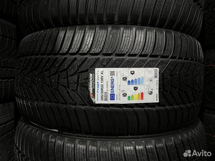 Hankook Winter I'Cept Evo 3 X W330A 315/30 R22 и 285/35 R22 105V