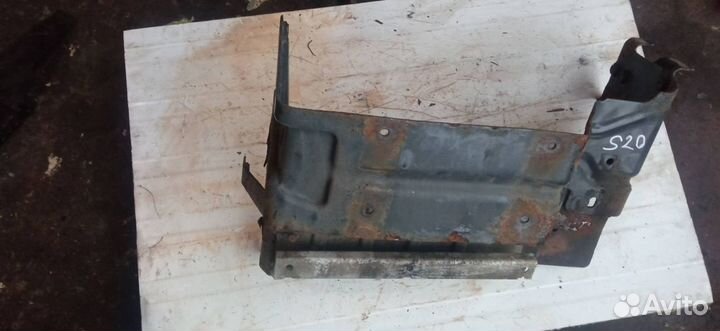 Кронштейн (крепление) Scania R 2006