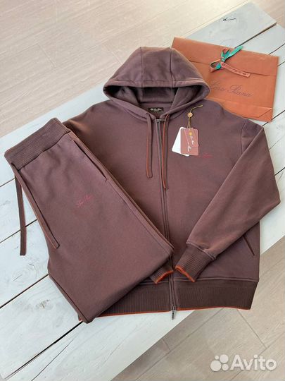 Мужской костюм loro piana