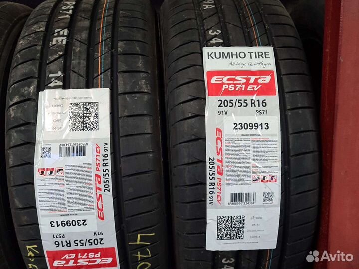 Kumho Ecsta PS71 205/55 R16 91V