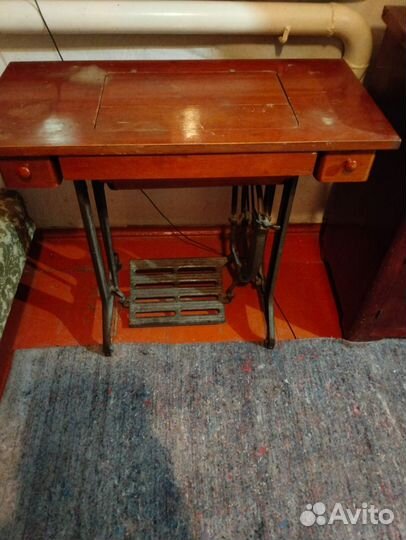 Швейная машинка ручная