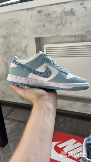 Кроссовки Nike Dunk Low wmns 