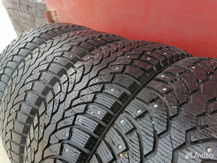 Pirelli Formula Ice 225/65 R17 102T