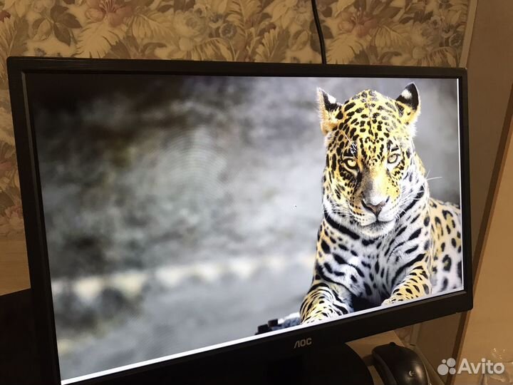 Монитор AOC 23.6