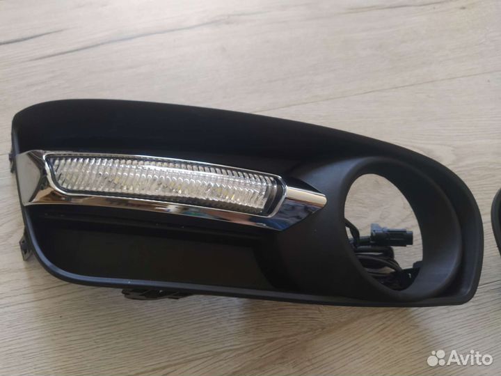 Дневные ходовые огни Nissan Tiida 2011+