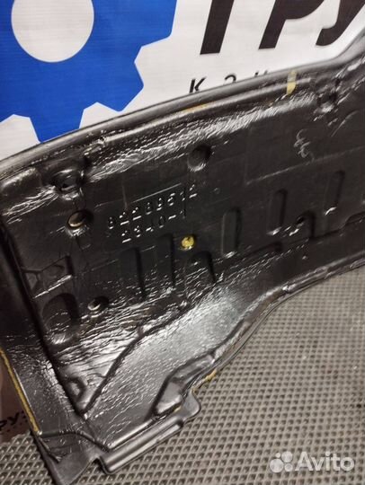 Обшивка пола кабины Volvo FH4 82289512