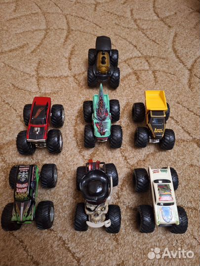 Монстер траки хот вилс