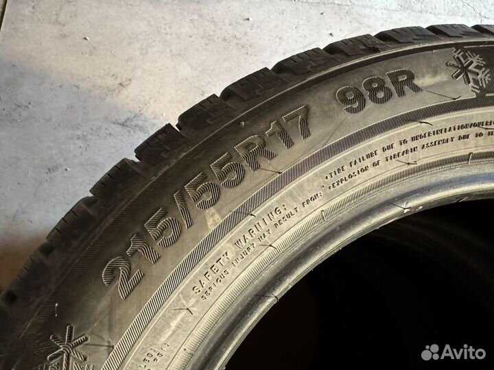 Triangle PL01 215/55 R17