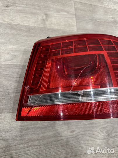 Задний правый фонарь volkswagen passat B7