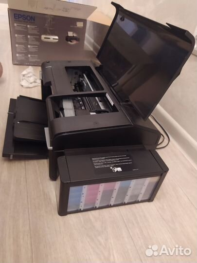 Принтер струйный Epson L805 на запчасти, засох