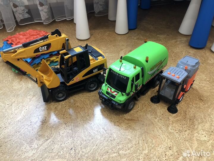 Детские игрушки пакетом для мальчика