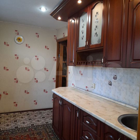 2-к. квартира, 47 м², 1/9 эт.